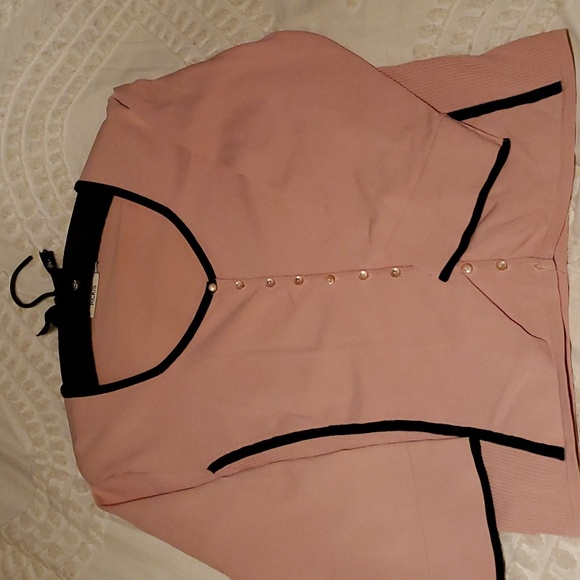 RICKI'Sretro knit top, sizexl, blush pink with black trim - Picture 1 of 4